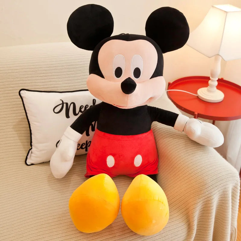 “Mickey e Minnie de Pelúcia 35cm – Magia Disney em Forma de Abraço!”